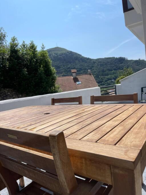 Bajo Con Terraza Ason River Limpias Εξωτερικό φωτογραφία